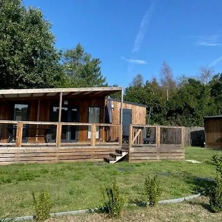 营地 Village 居让梅斯特拉